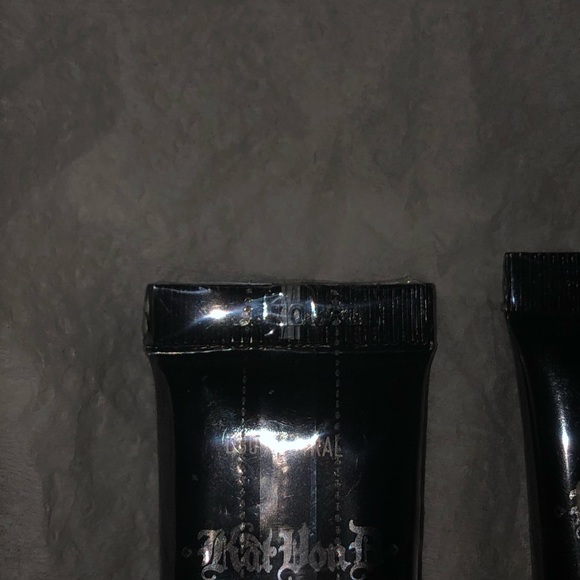 (3)15mL tubes of KAT VON D Lock it Flexible Full-Coverage 24HR Wear Foundation - Picture 11 of 11